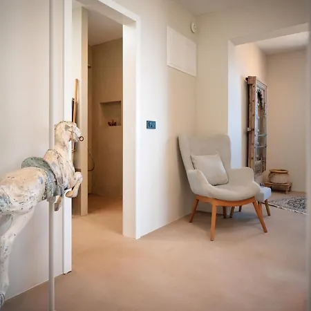 Villa Stylish 3Br Seafront Villa With Direct Sea Access Near Hvar Old Town *