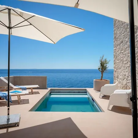 Villa Stylish 3Br Seafront Villa With Direct Sea Access Near Hvar Old Town Hvar Town