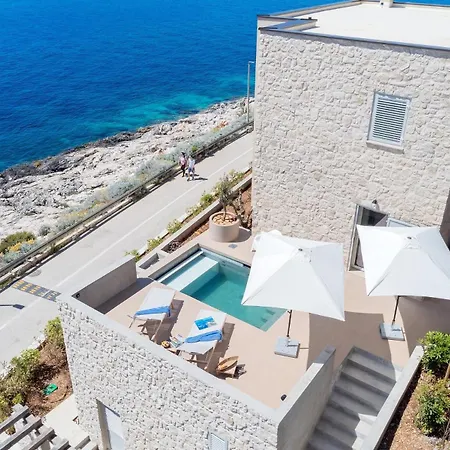 Villa Stylish 3Br Seafront Villa With Direct Sea Access Near Hvar Old Town